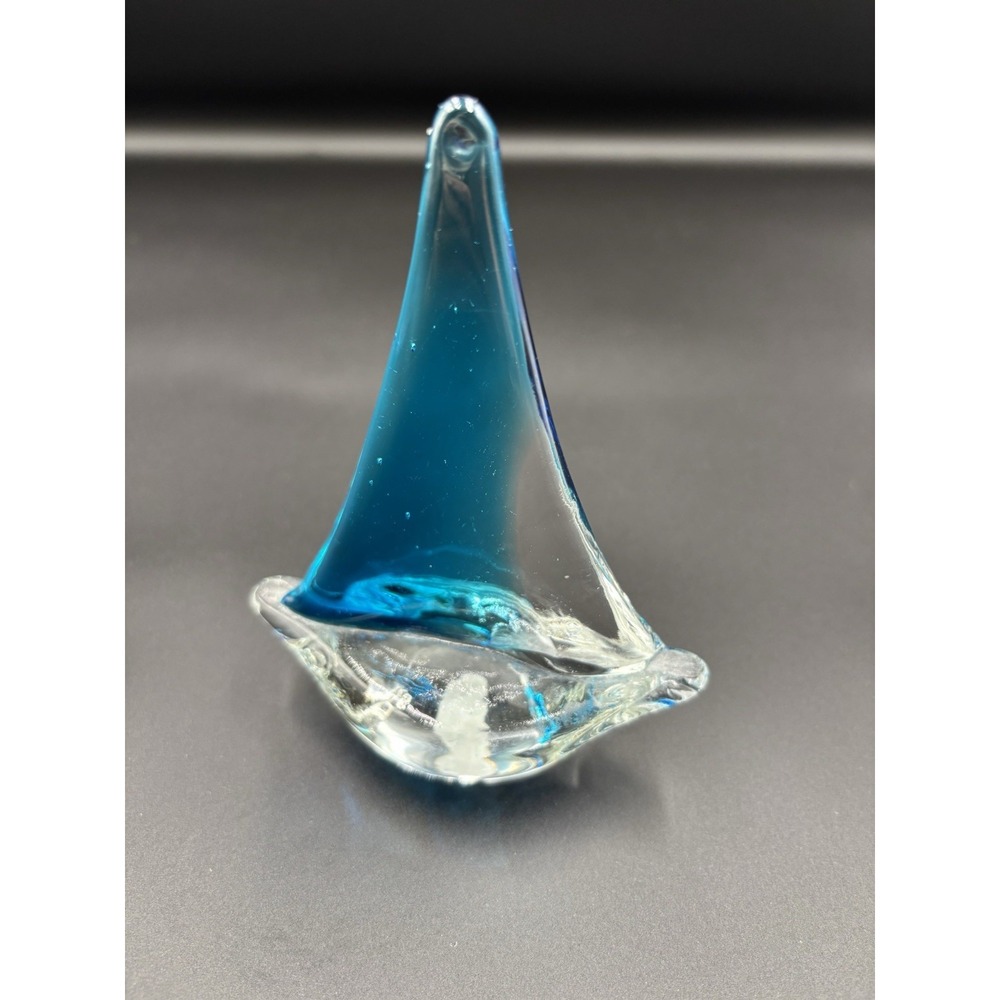 Sail Boat Paperweight Blue and Clear Glass with Few‎ Bubbles 4.5 - Picture 2 of 5